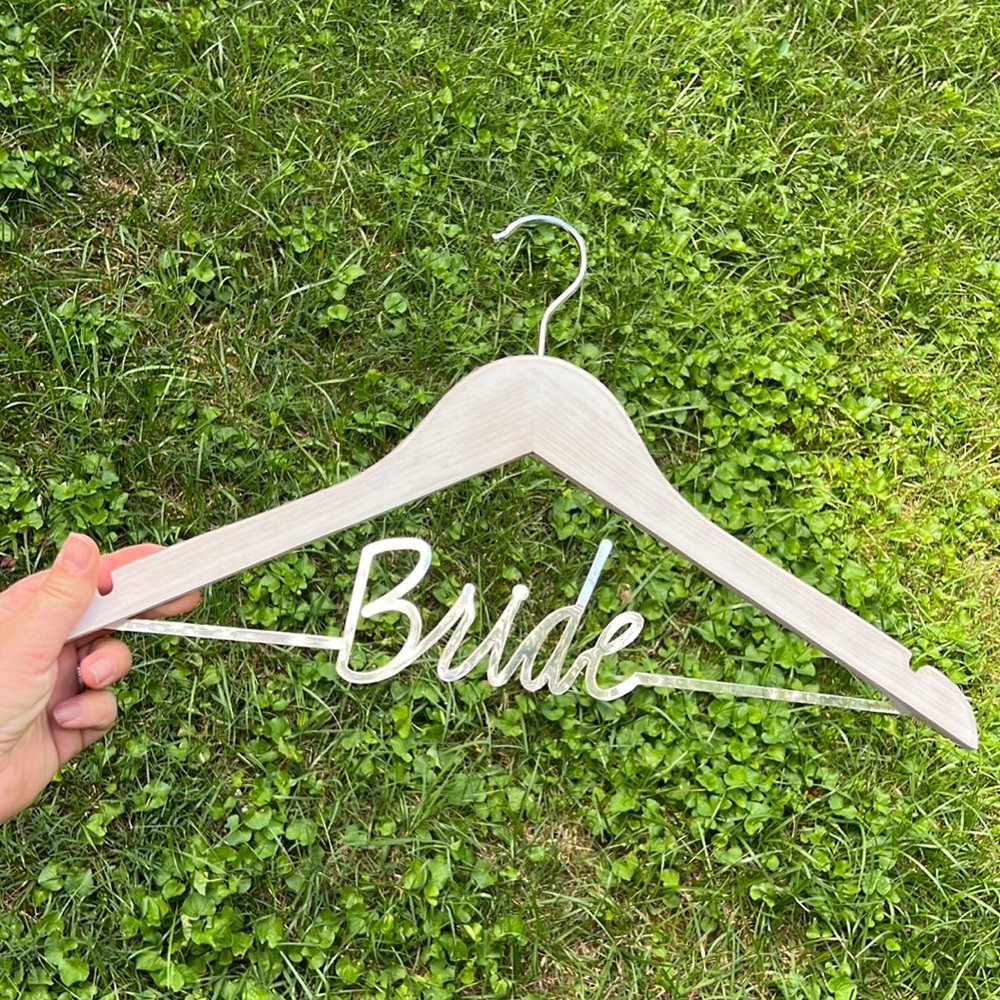 Bride Hanger